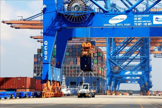 Điểm tin kinh tế Việt Nam nổi bật ngày 13/4/2026