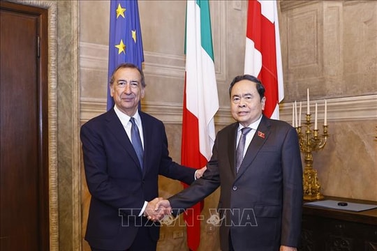 Chủ tịch Quốc hội Trần Thanh Mẫn gặpThị trưởng thành phố Milan (Italy)