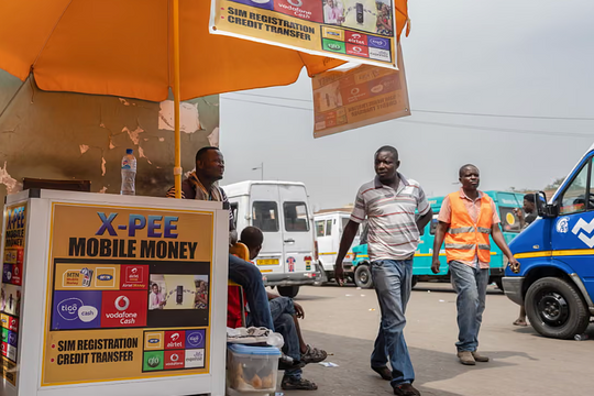 Gánh nặng 'thuế đen' của lao động xa quê