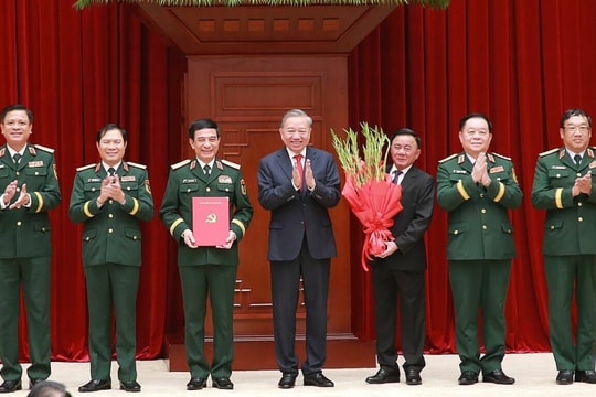 Bộ Chính trị chỉ định nhân sự các đảng ủy trực thuộc Trung ương