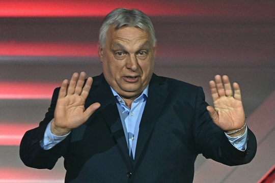 Thủ tướng Orban thất bại trong cuộc bầu cử ở Hungary