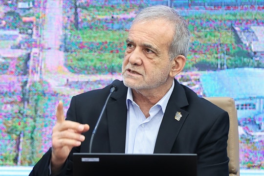 Tổng thống Iran nói 'vẫn còn đường' đạt thỏa thuận với Mỹ