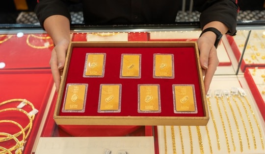 Sáng 13-4, giá vàng miếng SJC, vàng nhẫn tiếp tục giảm