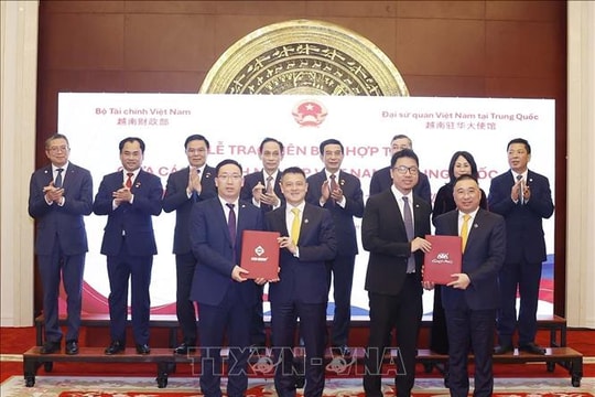 Lễ trao Bản ghi nhớ hợp tác giữa các doanh nghiệp Việt Nam và Trung Quốc