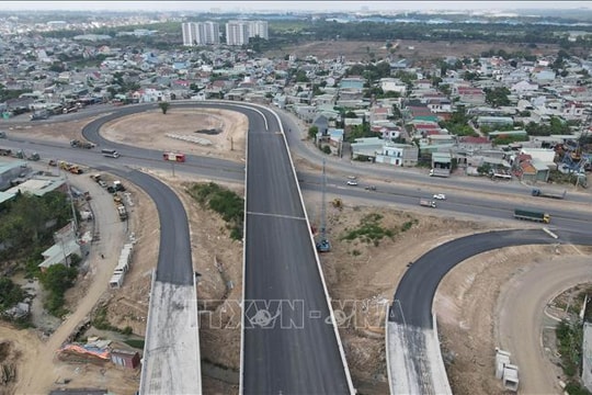 Đẩy mạnh phân bổ, giải ngân vốn đầu tư công