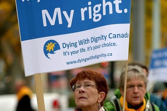Góc khuất phía sau đạo luật trợ tử ở Canada