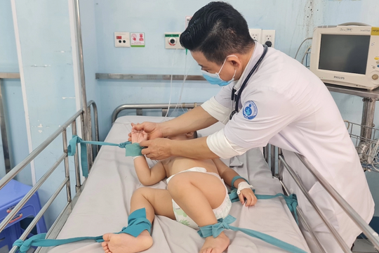 Tay chân miệng chồng sốt xuất huyết, Bộ Y tế khuyến cáo phòng dịch