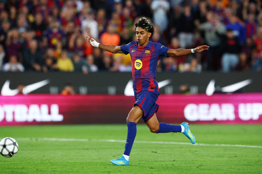 Yamal và Barca tìm cảm hứng ngược dòng từ LeBron James