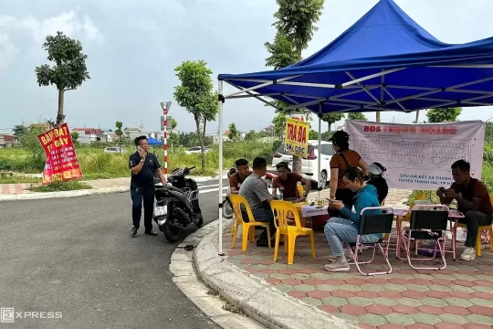 Đề xuất nâng tiền cọc, đẩy mạnh đấu giá đất online để ngăn gian lận