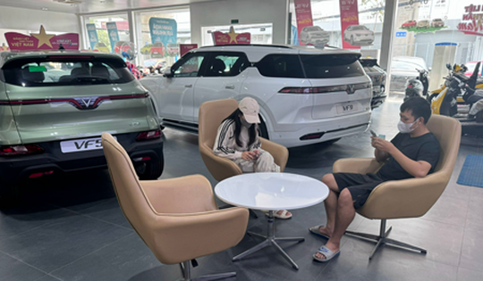 Khuyến khích và thúc đẩy sử dụng xe điện