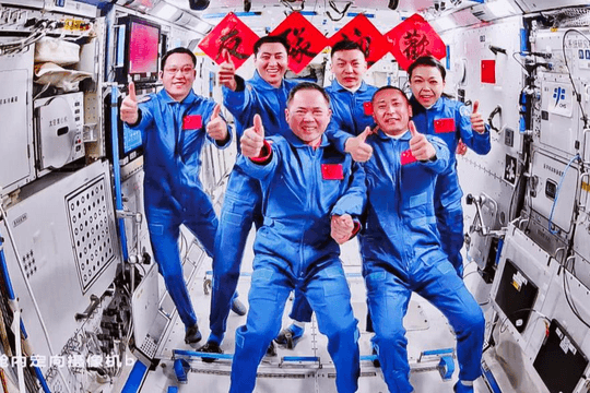 Trung Quốc đặt tham vọng đưa người lên Mặt Trăng năm 2030