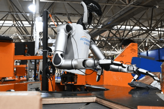 Robot hình người liệu có thay đổi tương lai ngành logistics?