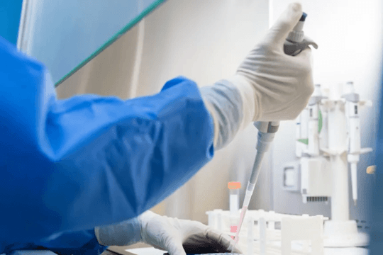 Siêu máy tính AI có thể rút ngắn quá trình tạo vaccine ung thư cá nhân hóa