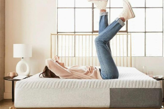 Nệm cứng hay nệm mềm: Loại nào phù hợp với cột sống?