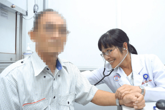 Bệnh viện Chợ Rẫy điều trị thành công ca bệnh phổi chỉ vài người trên 1 triệu dân mắc