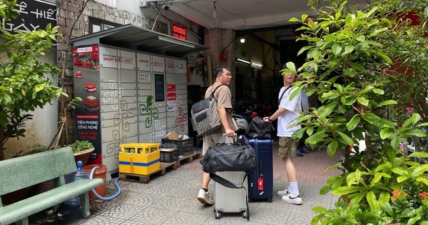 Mua sắm online, nhận hàng qua tủ thông minh có thật sự tiện lợi?