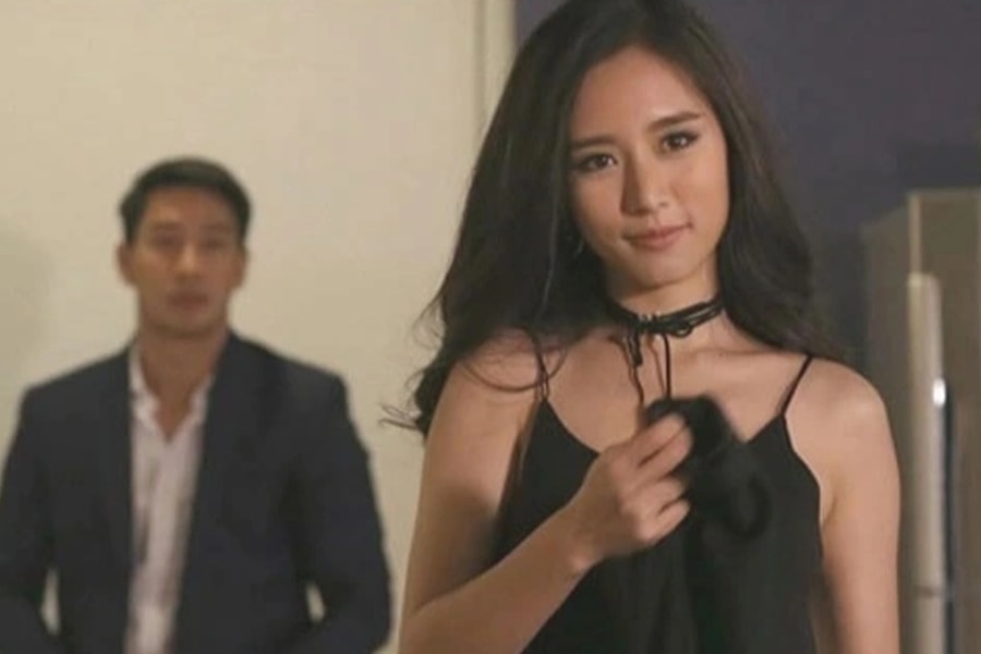 Phát hiện vợ mua nhiều món quà xa xỉ, tôi ngã ngửa khi biết cô ấy tặng ai