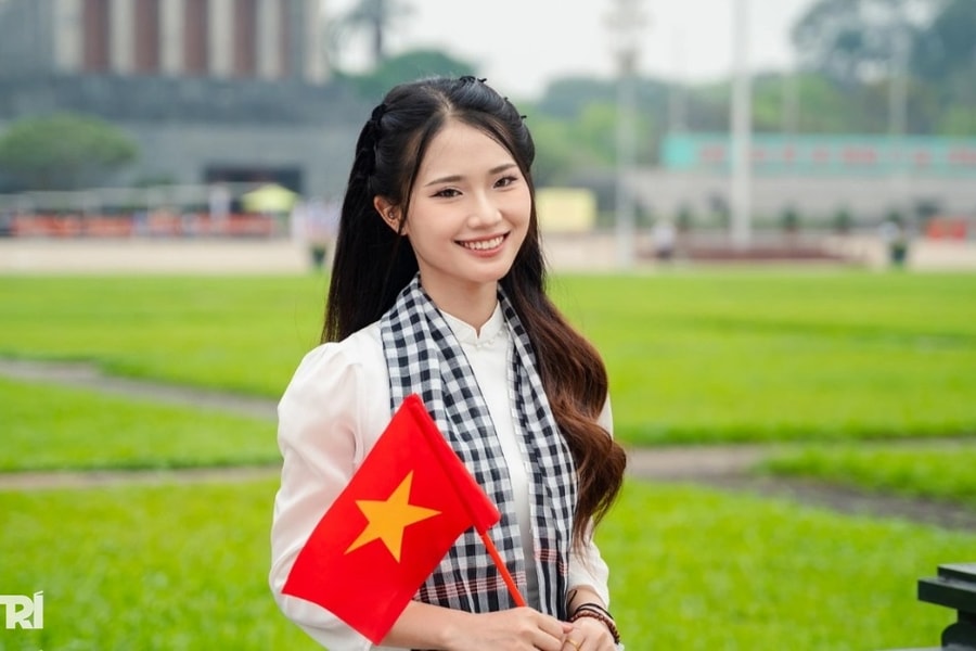 Hà Nội đón lượng khách đông kỷ lục, doanh thu nghìn tỷ đồng dịp 2/9