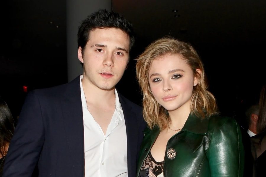 Tình cũ của Brooklyn Beckham kết hôn