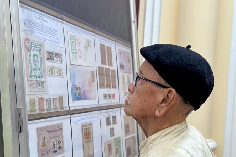 Tem thư - ký ức lịch sử và nhịp cầu văn hóa qua nhiều thế hệ