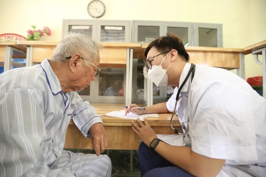 Lập Hội đồng thẩm định đề xuất chủ trương đầu tư Chương trình mục tiêu quốc gia chăm sóc sức khỏe, dân số và phát triển