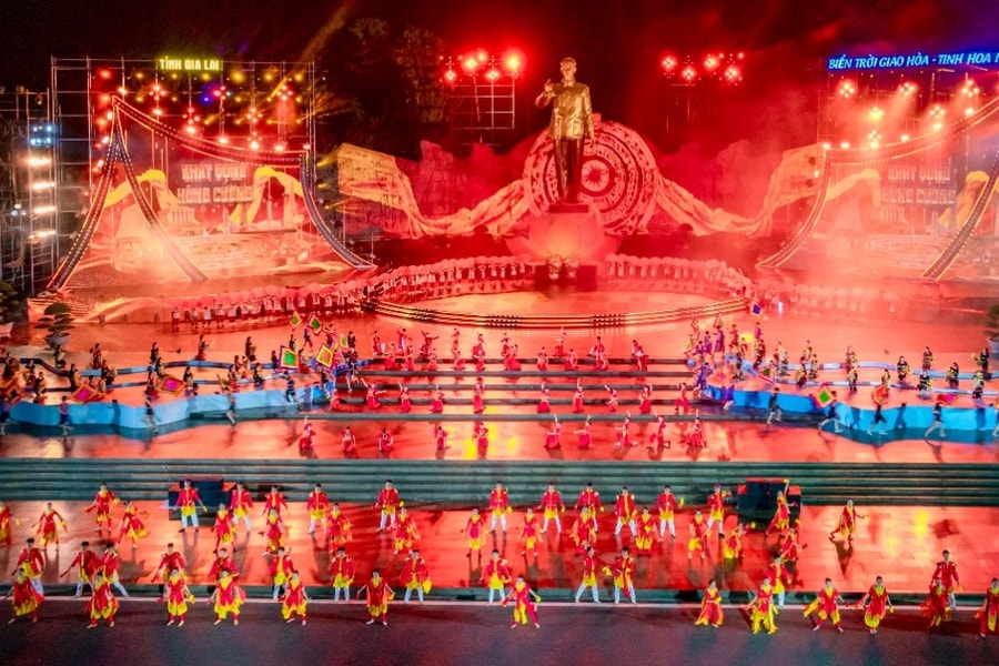 Bản hòa ca từ đại ngàn đến biển xanh giúp du lịch Gia Lai bứt phá