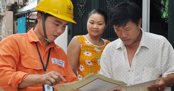 Bộ Chính trị: Tăng quyền để khách hàng lựa chọn nhà cung cấp điện