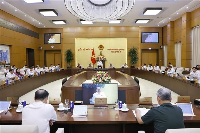 Tham nhũng, tiêu cực ở một số lĩnh vực còn diễn biến phức tạp