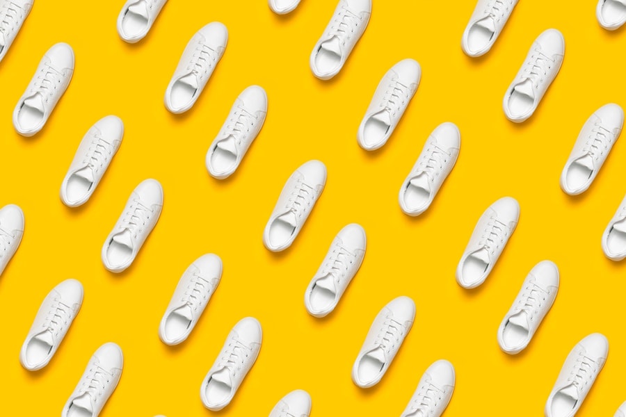 Mang giày không vừa vặn có thể khiến bạn đau lưng, hông, đầu gối...