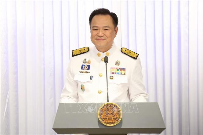 Thư mừng Thủ tướng Vương quốc Thái Lan