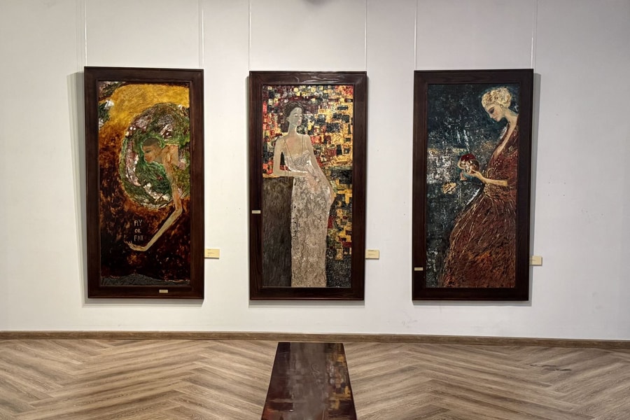 Khám phá 54 sắc thái sơn mài tại triển lãm ‘Những vì sao trong đêm’