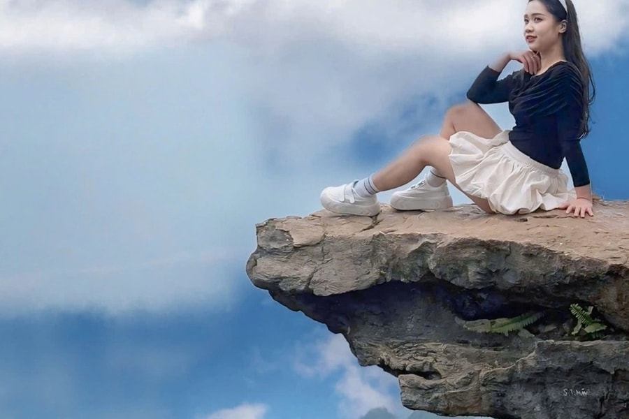 "Mỏm đá tử thần" ở Tuyên Quang tạm ngừng đón khách, dựng lan can để an toàn