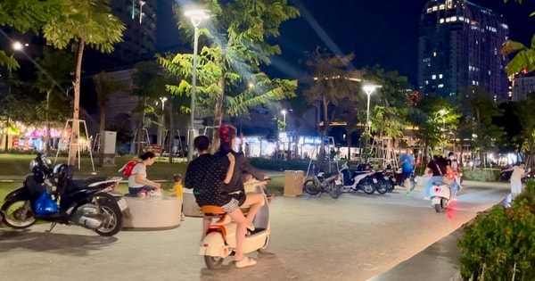 CLIP: Bất chấp rào chắn, xe máy vẫn ồ ạt chạy vào Công viên Bãi Sau, phường Vũng Tàu