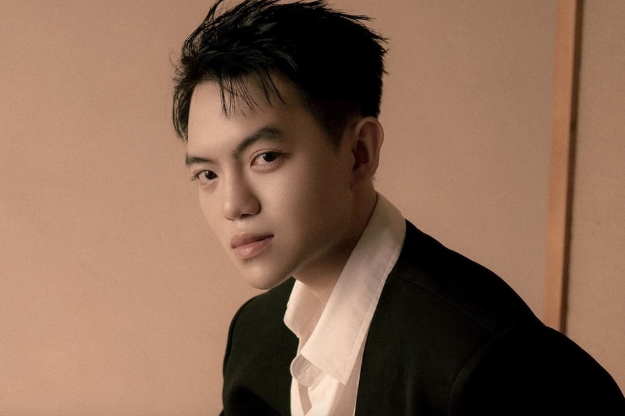 Nhà thiết kế Gen Z lần thứ 2 mang thời trang đậm bản sắc Việt ra thế giới là ai?