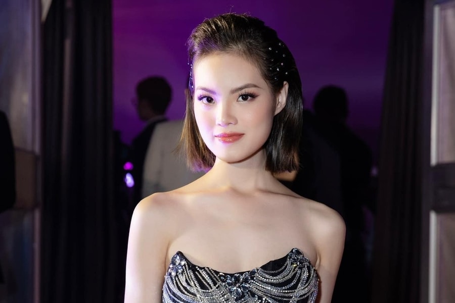 Bạn gái gợi cảm của Đoàn Minh Tài