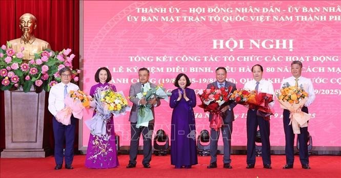 Hà Nội cảm ơn các tập thể, cá nhân làm nên dấu ấn lịch sử tại lễ kỷ niệm 80 năm Quốc khánh 2/9