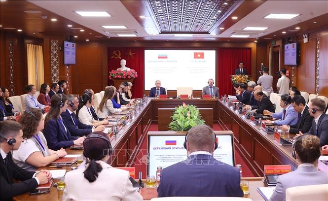 Việt Nam - LB Nga chia sẻ kinh nghiệm thực hiện các nhiệm vụ thực tiễn