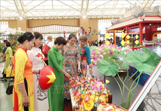 Huế tạo dấu ấn bằng sự hài hòa giữa gìn giữ và phát huy giá trị di sản văn hóa