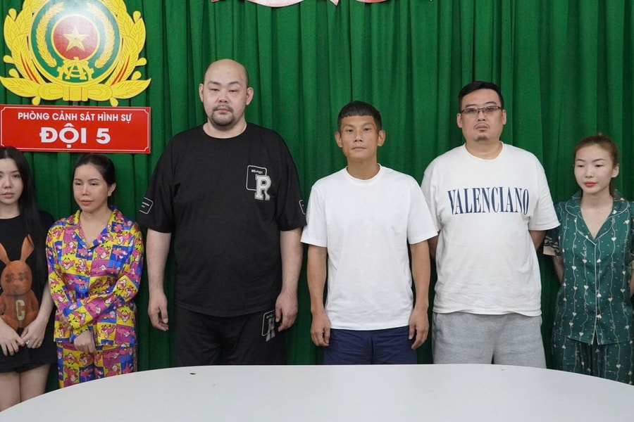 Khởi tố chủ nhà hàng KTV Richy 7 buôn bán khí cười và tổ chức mại dâm trá hình