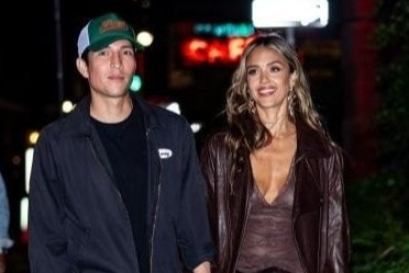 Jessica Alba công khai hẹn hò