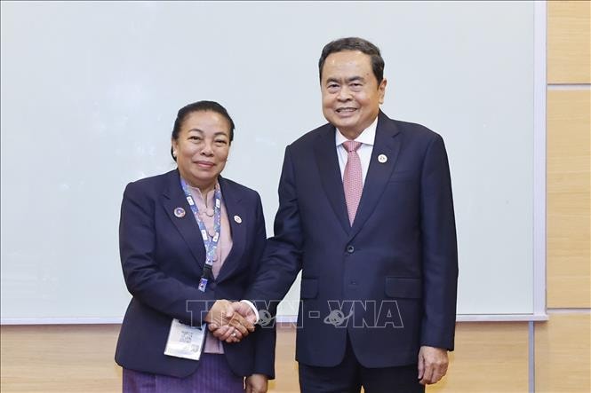 Chủ tịch Quốc hội Trần Thanh Mẫn gặp Phó Chủ tịch Quốc hội Lào