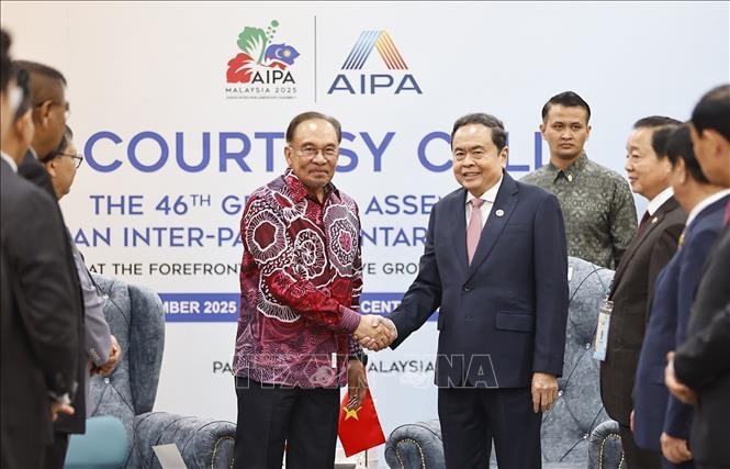 Thủ tướng Malaysia: Mối quan hệ gần gũi với Việt Nam giúp củng cố khu vực ASEAN