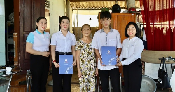 Hành trình "Mẹ đỡ đầu - Kết nối yêu thương" của Điện lực Quảng Trị