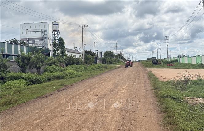 Hoạt động hơn 10 năm, cụm công nghiệp vẫn chưa bảo đảm hạ tầng thiết yếu