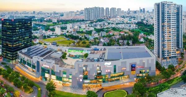 SC VivoCity kỷ niệm 10 năm gắn kết khách hàng