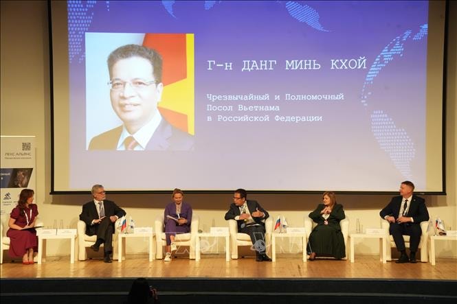 Cơ hội tăng cường thương mại giữa Việt Nam với Nga và thị trường Á - Âu