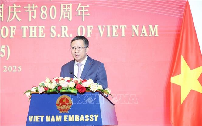 Việt Nam - Trung Quốc cam kết thúc đẩy hợp tác chiến lược toàn diện theo phương hướng '6 hơn'