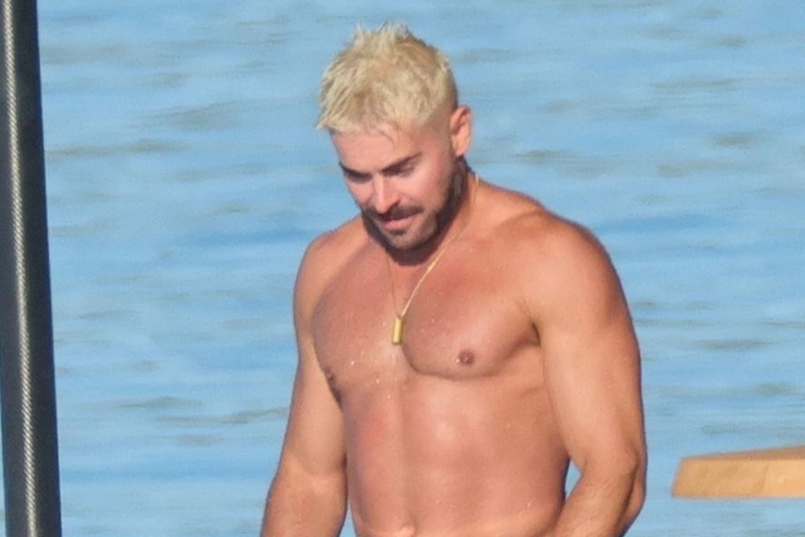 Zac Efron gây bàn tán với thân hình vạm vỡ