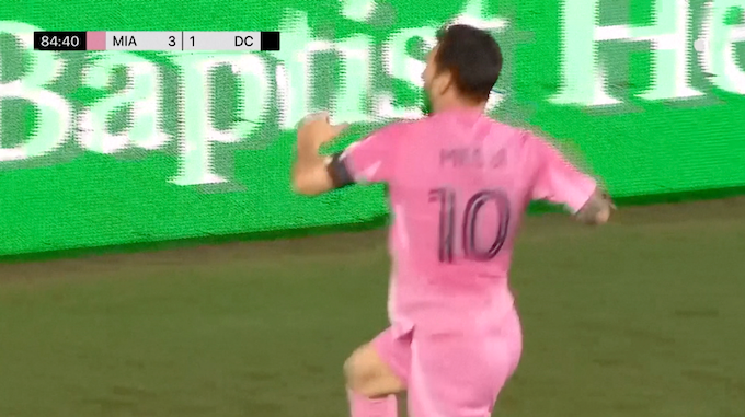 Video Messi lập cú đúp, vươn lên đứng đầu cuộc đua Chiếc giày Vàng ở Giải Nhà nghề Mỹ