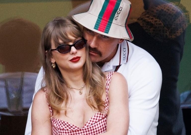 Taylor Swift choáng ngợp khi chuẩn bị cho lễ cưới